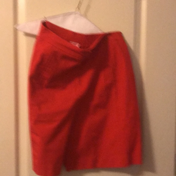 Tail Shorts size 11/12 Fits 10 also, color Red. - Picture 2 of 4